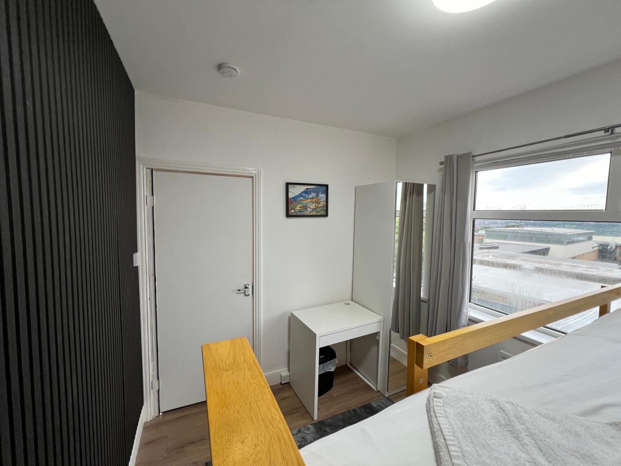 Numero Venti Aparthouse Wifi Parking Hot Tub นิวคาสเซิล อะพอน ไทน์ ภายนอก รูปภาพ
