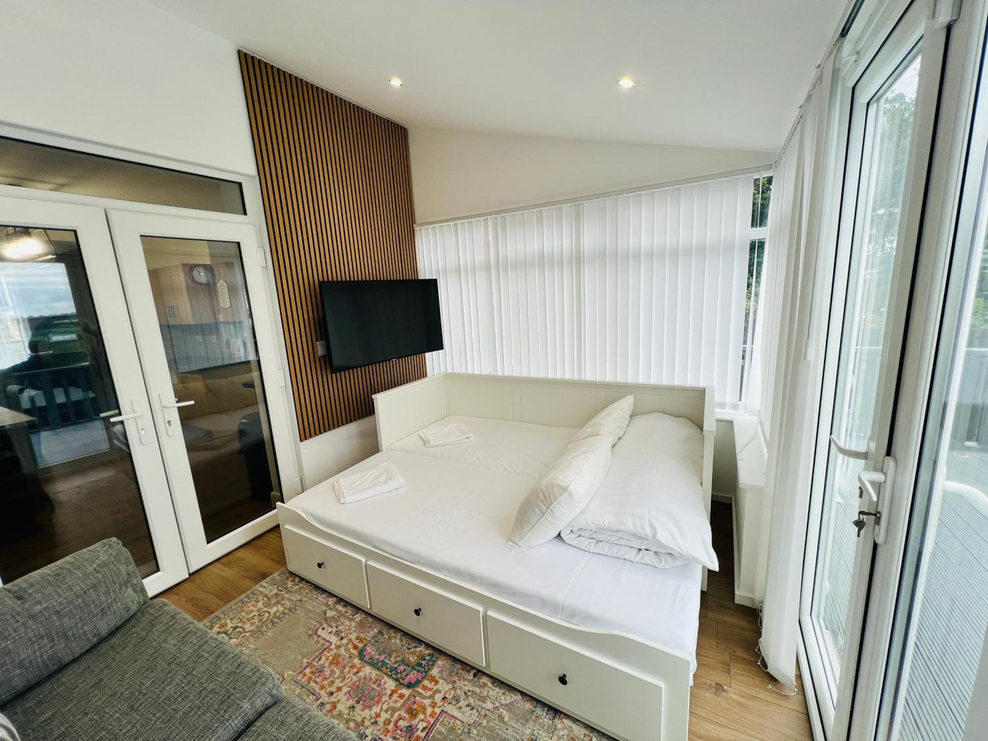Numero Venti Aparthouse Wifi Parking Hot Tub นิวคาสเซิล อะพอน ไทน์ ภายนอก รูปภาพ